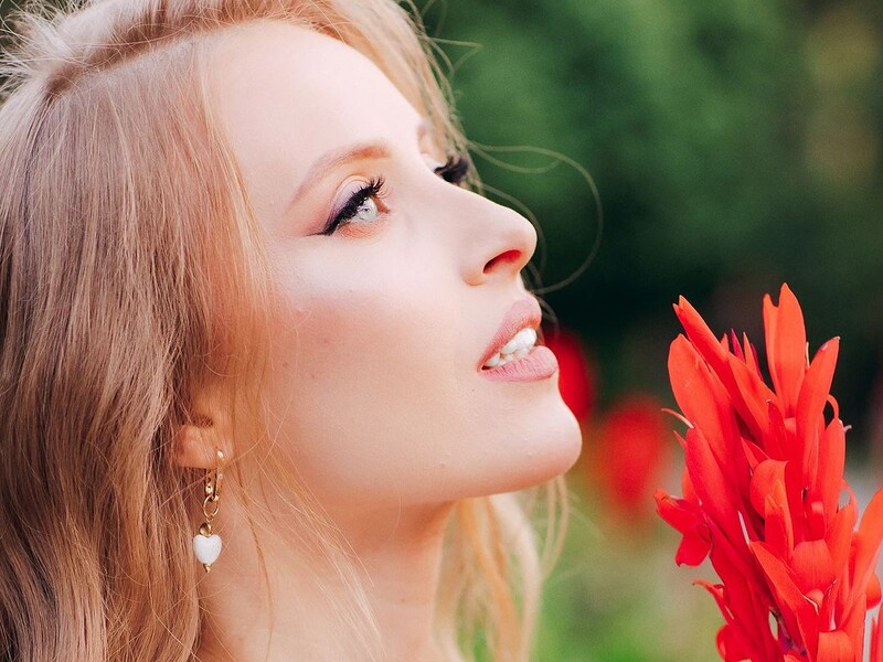 Зірка серіалу "Кріпосна" після розлучення повідомила про вагітність Зірка серіалу "Кріпосна" після розлучення повідомила про вагітність