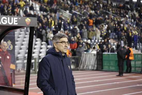 Довбик залишився без тренера: "Рома" оголосила про звільнення Юрича