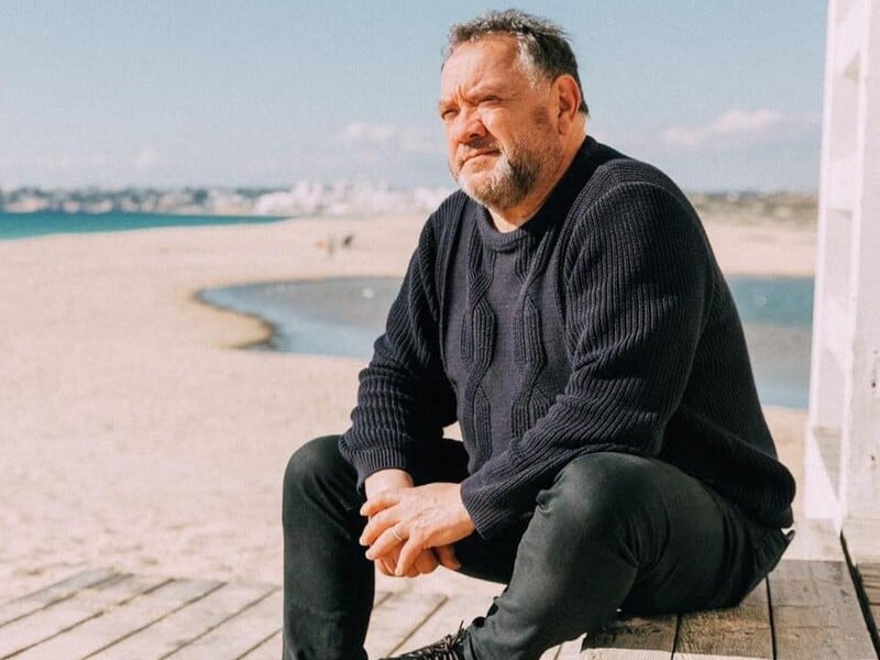 67-річний Бенюк заявив, що залишить театр і піде в ЗСУ, і розповів, що робить його 27-річний син