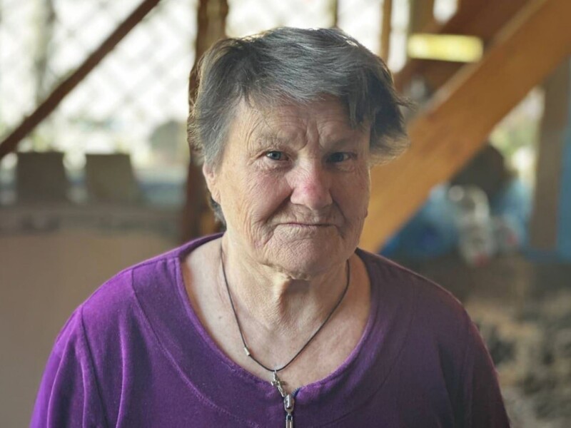 "Усе тіло бабусі було в осколках". Фонд Ріната Ахметова допоміг у лікуванні важкопораненої жительки Донецької області