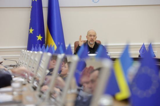 Уряд зібрався на засідання і затвердив план по "тисячі Зеленського"