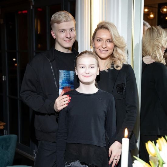 Ексдружина Узелкова показала підрослих дітей від боксера та розсекретила, де вони навчаються