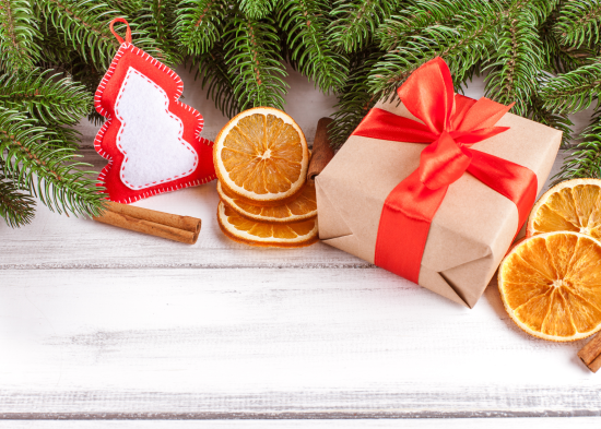 Що подарувати коханому хлопцю або чоловікові на Новий рік 2025: найкращі ідеї під ялинку Що подарувати коханому хлопцю або чоловікові на Новий рік 2025: найкращі ідеї під ялинку