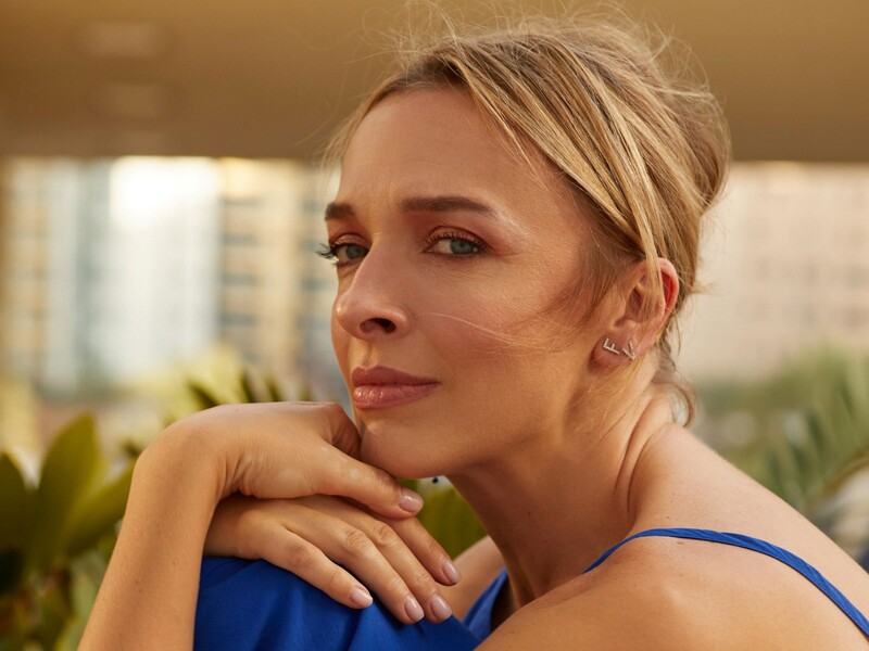 Василіса Фролова повідомила, що вийшла заміж за батька свого сина