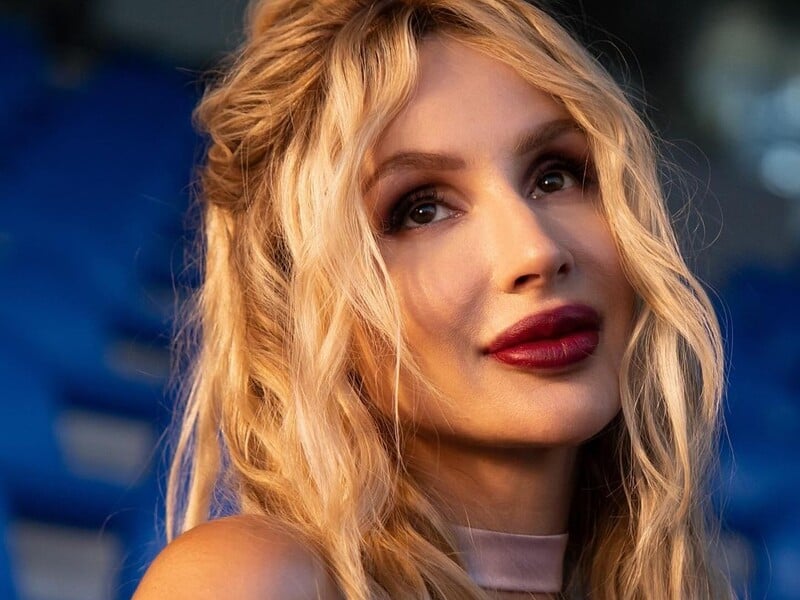 "Завжди буду вдячна цій країні". Loboda зробила заяву "Завжди буду вдячна цій країні". Loboda зробила заяву