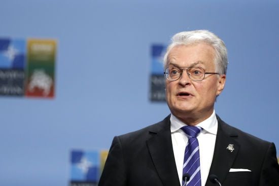 "Це стане вирішальним моментом": президент Литви прокоментував дозвіл завдавати ударів по Росії
