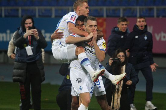 УПЛ: розклад і результати матчів 12-го туру чемпіонату України з футболу, турнірна таблиця