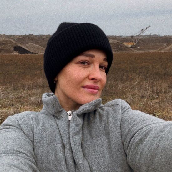 Даша Астаф'єва відвідала рідне місто та замилувала, як її зустріли рідні: "До сліз"