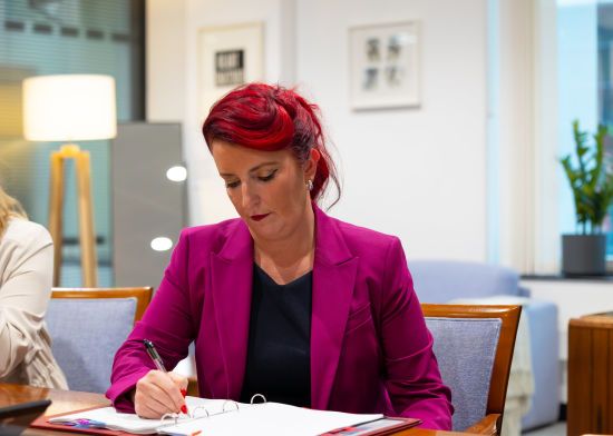 Репутаційний скандал у Британії: уряд Стармера прийняв першу відставку міністра