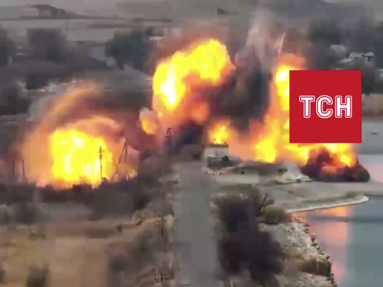 Момент вибуху на Курахівській дамбі потрапив на відео