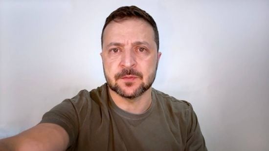 Понад 2 тисячі "шахедів" за місяць атакували Україну: головне зі звернення Зеленського