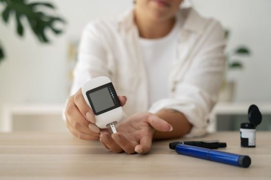 Одна ложка цього продукту знижує цукор одразу на 35%: не буде стрімких перепадів глюкози