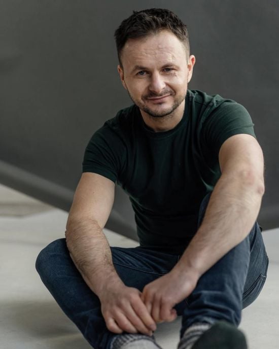 Зірка "Спіймати Кайдаша" влаштувався на роботу в таксі і розповів, як його впізнають пасажири