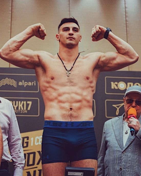 Український боксер сенсаційно зазнав першої поразки в кар'єрі та втратив титул чемпіона Європи