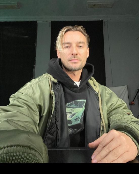 Алан Бадоєв показав свого батька, який приїхав до нього в гості до Києва