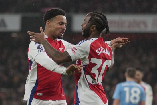 "Арсенал" із Зінченком здобув розгромну перемогу та перервав свою безвиграшну серію в АПЛ (відео)