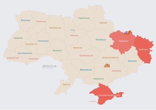 Ворожі безпілотники атакували Україну: озвучено напрямок руху