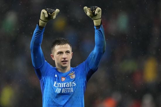 Відоме португальське видання назвало воротаря збірної України російським голкіпером: він відреагував