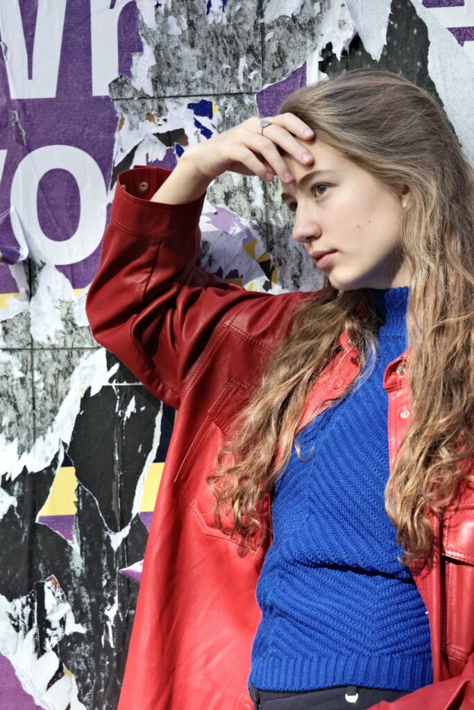 #FREEOFPROPAGANDA: донька Юрія Нікітіна Nora Polinnia презентувала свій артпроєкт у Нью-Йорку #FREEOFPROPAGANDA: донька Юрія Нікітіна Nora Polinnia презентувала свій артпроєкт у Нью-Йорку