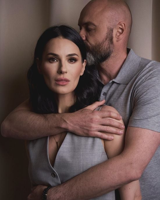 Маша Єфросиніна зізналася, як чоловік-воїн підтримує її творчість під час війни