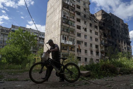 У Торецьку ворог встановив контроль над териконами шахти "Центральна" - військовий оглядач