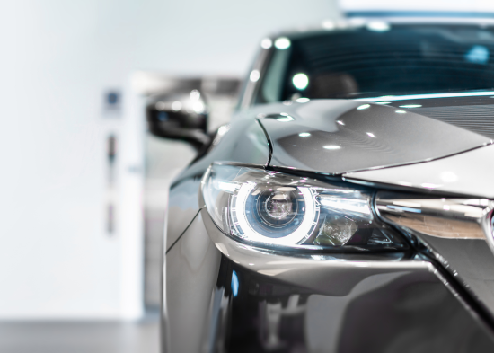 Володіння автівкою може позбавити біженців підтримки: країна ЄС вводить жорсткі правила