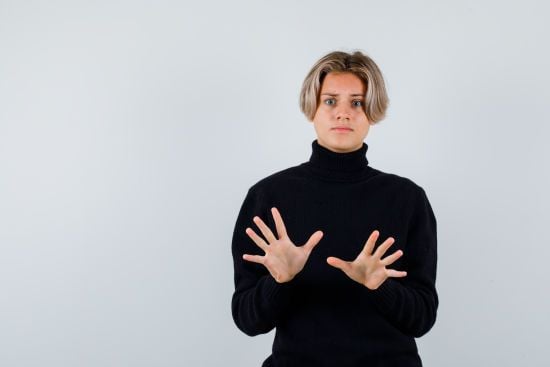 Які ознаки того, що ви вмієте розпізнавати фальшивих людей