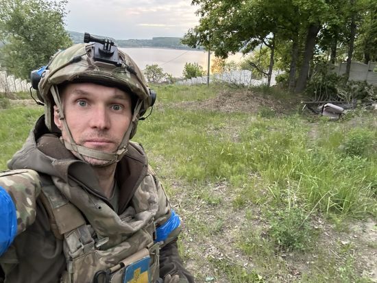 Мобілізували з вулиці і не дали дронів: Бутусов розповів, як батальйон втратив понад 100 бійців за кілька днів