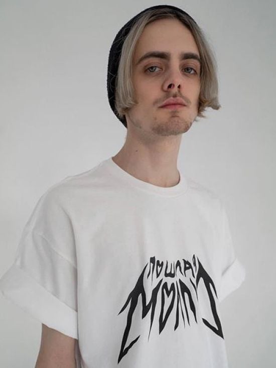 Скандальному українському співаку на 10 років заборонили в'їзд до Євросоюзу