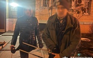 У Києві псевдовійськові просили гроші у перехожих У Києві псевдовійськові просили гроші у перехожих