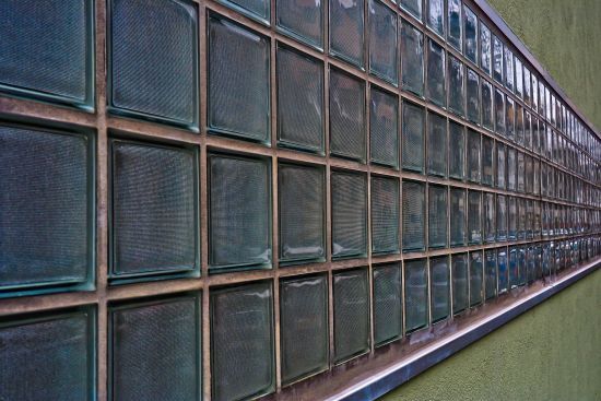 Чому за часів СРСР були популярні склоблоки: який сенс у такому елементі дизайну