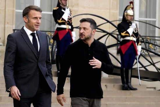 Макрон та Зеленський сьогодні зустрінуться в Брюсселі: що відомо