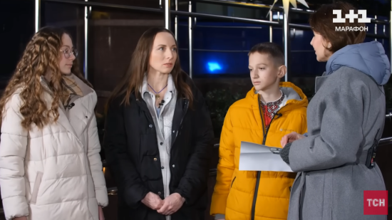 У Кривому Розі хлопчик врятував сім’ю від ракетного удару, прочитавши попередження у Telegram: “Ніколи не думали, що це може трапитись з нами”