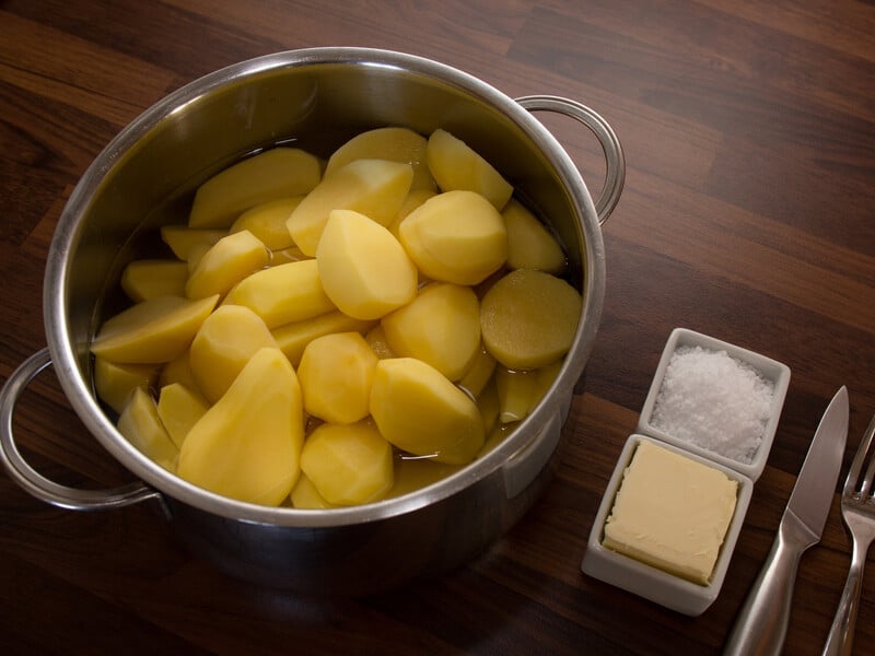 Коли солити варену картоплю, щоб страва мала ідеальний смак. Поради Коли солити варену картоплю, щоб страва мала ідеальний смак. Поради