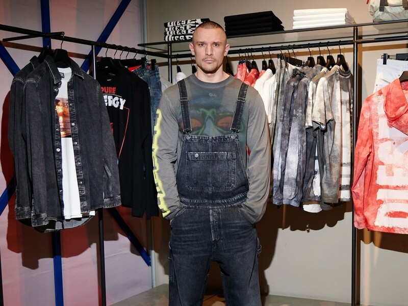 Цимбалюк показав, який вигляд має у військовій формі