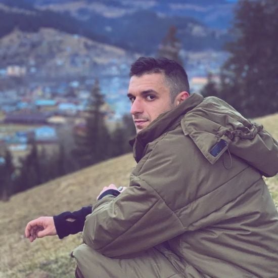 Відомий український актор закрутив роман з колегою та розкрив її ім'я