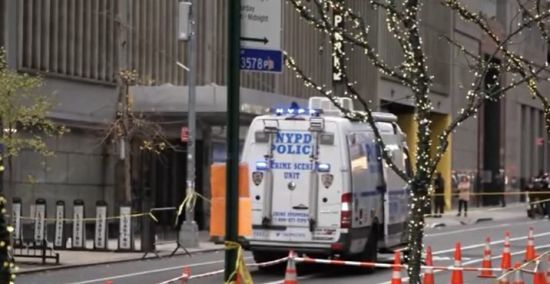 Стрілянина у Нью-Йорку: на Мангеттені вбито гендиректора однієї з найбільших компаній США