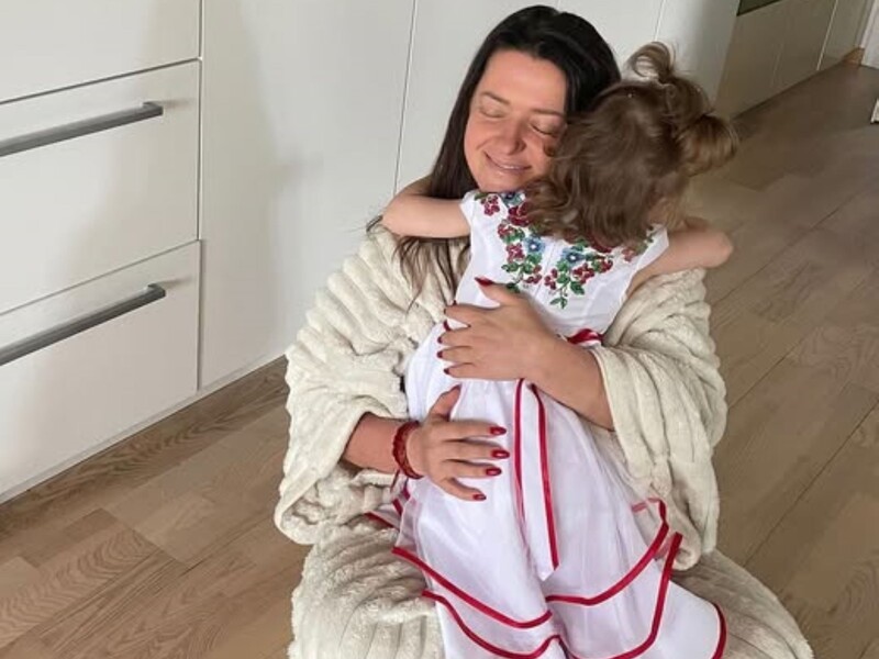 Могилевська показала реакцію молодшої доньки на подарунок, який вона знайшла в себе під подушкою. Відео