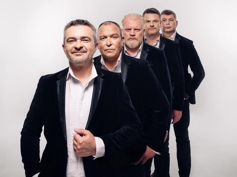 "Піккардійська терція" заспівала колядку, написану в XVII столітті. Відео