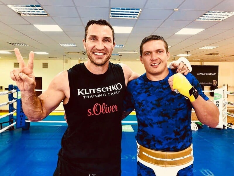 "Будуть тільки ті, хто програв". Володимир Кличко пояснив, чому не вийде на бій проти Усика