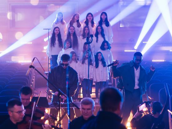 TVORCHI приголомшили Мережу сучасним виконанням легендарного "Щедрика"