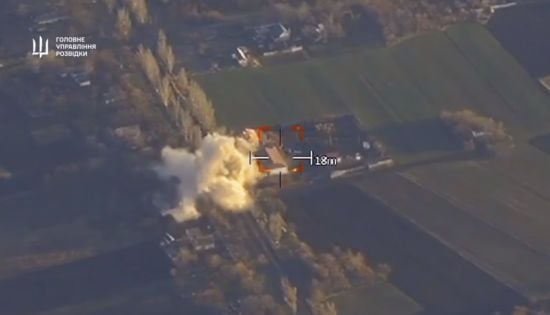 Вправна спільна робота: ГУР та ОСУВ "Таврія" знищили ворожий штаб разом з окупантами (відео)