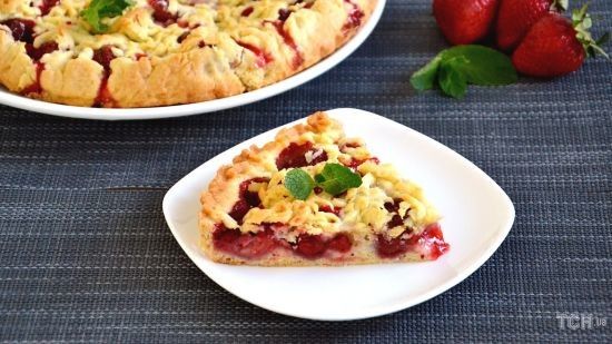 Бабусин тертий пиріг з варенням: смачний пляцка з дитинства