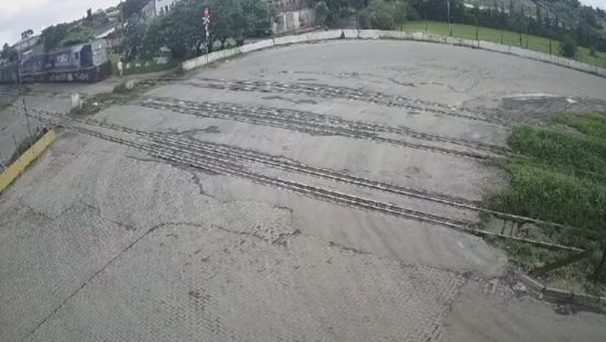 78-річного дідуся збив потяг: він дивом вижив (фото)