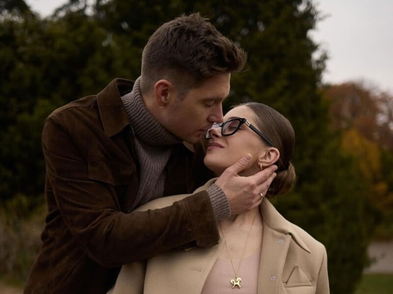 Остапчук утретє став батьком і показав перше фото новонародженого сина