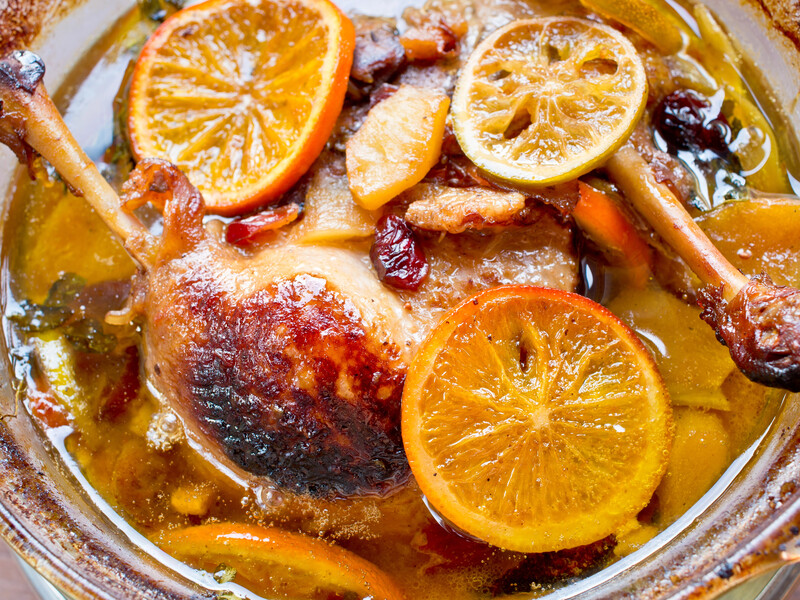 "Це просто приголомшливо смачно!" Запечені качині ніжки з апельсинами