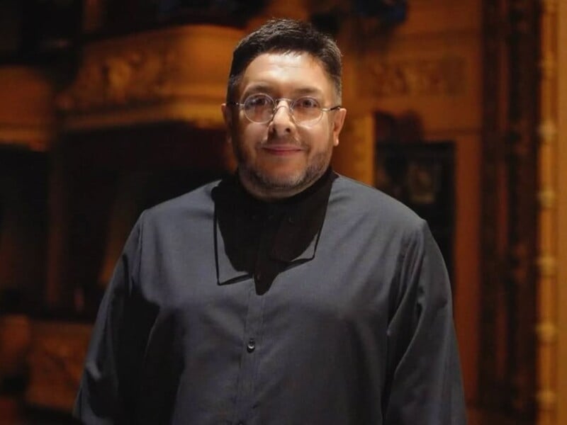 Відомий ведучий прокоментував чутки про роман із Сухановим