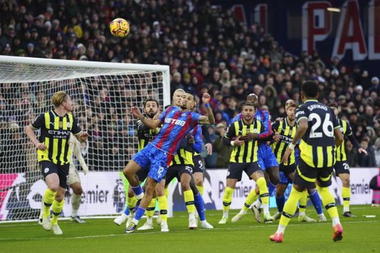 АПЛ: "Манчестер Сіті" знову втратив очки, "Брентфорд" з Ярмолюком обіграв "Ньюкасл" (відео)