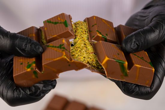 Дубайський шоколад: чому смаколик став справжньою сенсацією у світі 