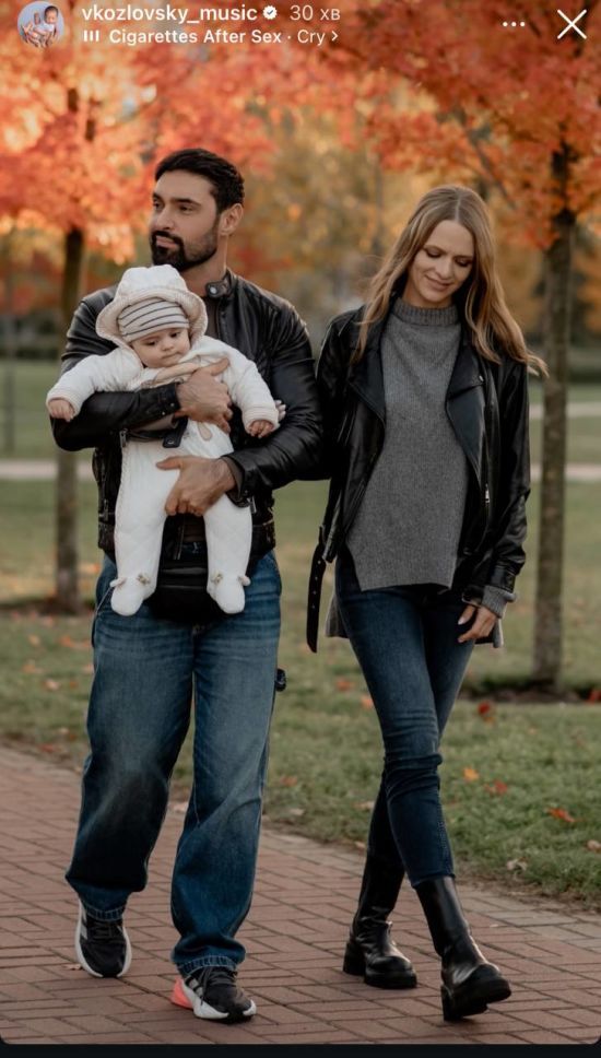 Дружина Козловського показала їхнього 10-місячного сина й зізналася, що її дивує в материнстві